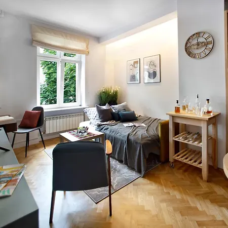 Ochota One-bedroom Apartment- City&parkside *